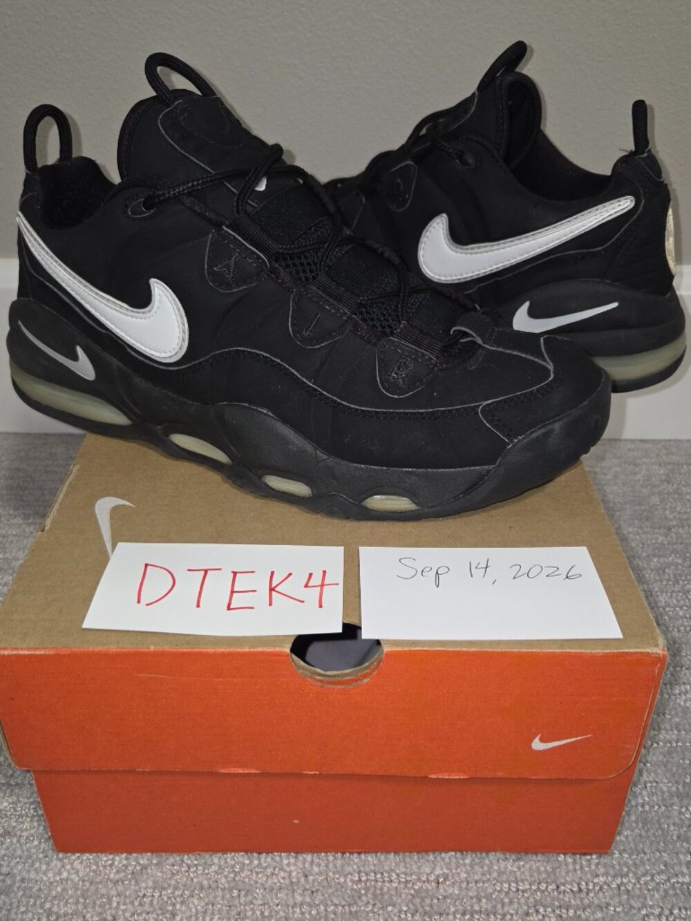 2004 Nike Air Max Tempo Low Black White RARE Men Size 9